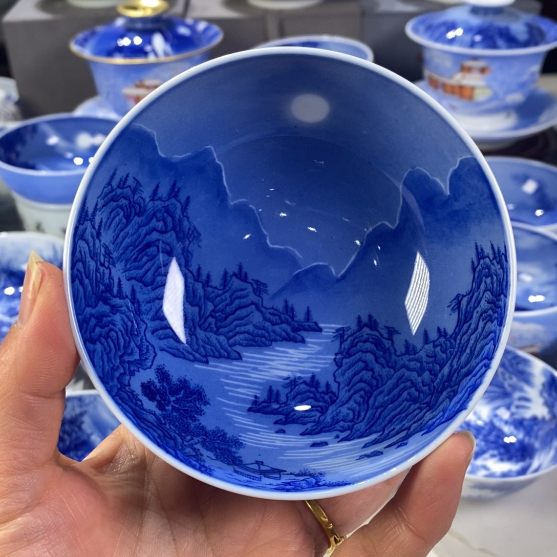 青花1111111111111111