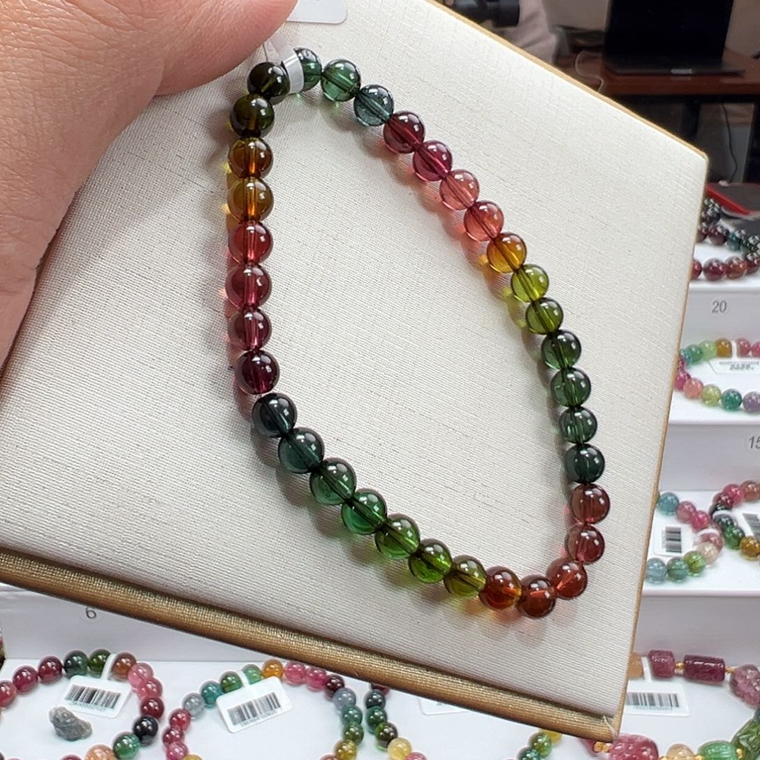 碧玺未镶嵌手串5.8mmmmmmmmmm