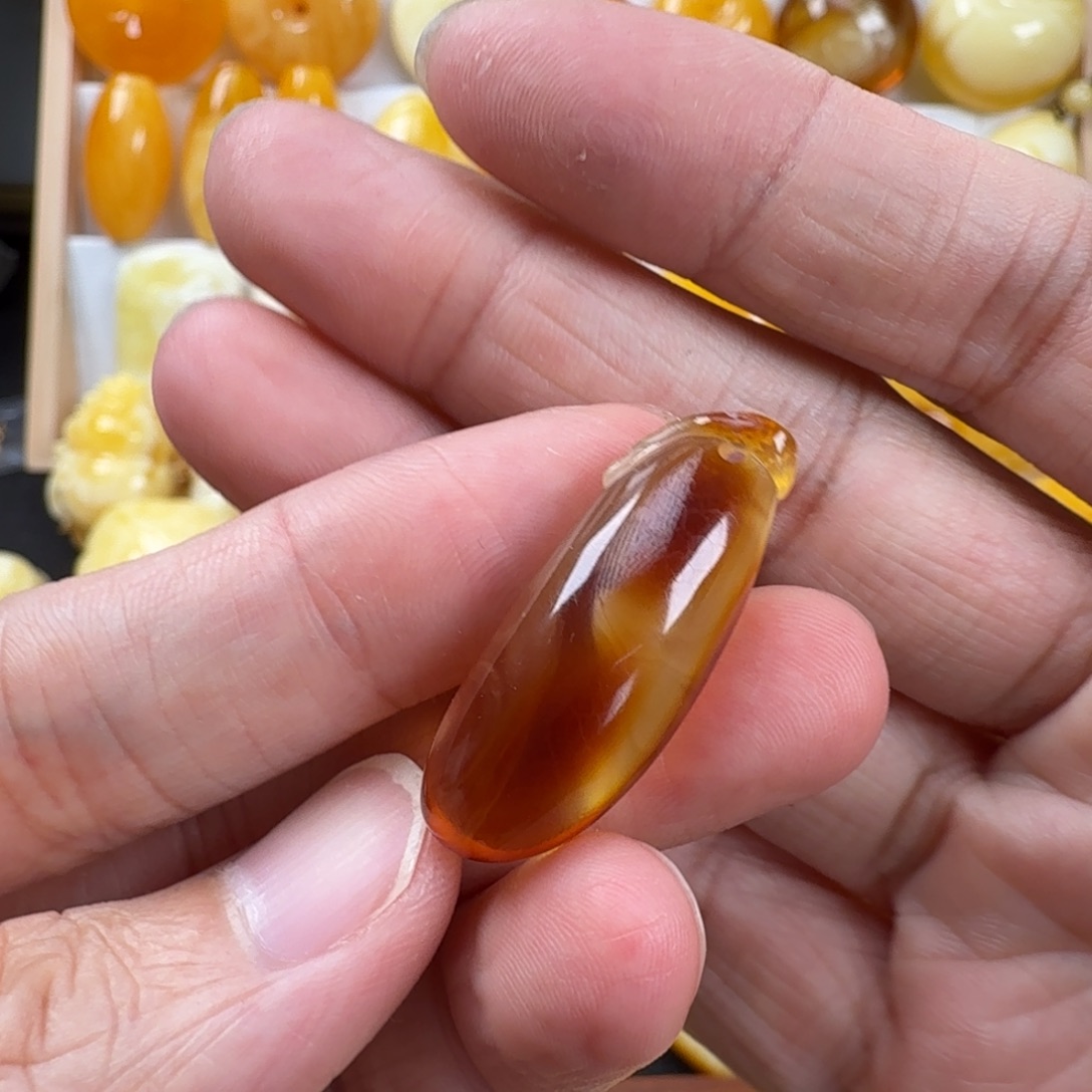 未镶嵌颈饰蜜蜡蜜蜡