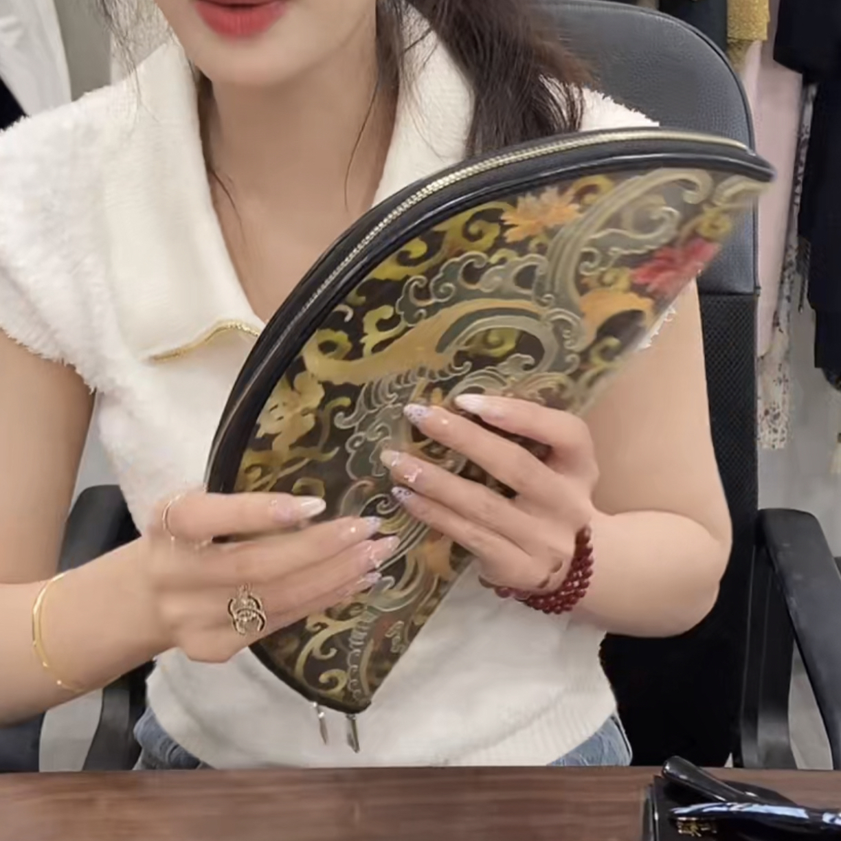 99新 Alexander McQueen/亚历山大·麦昆 苏绣时尚休闲