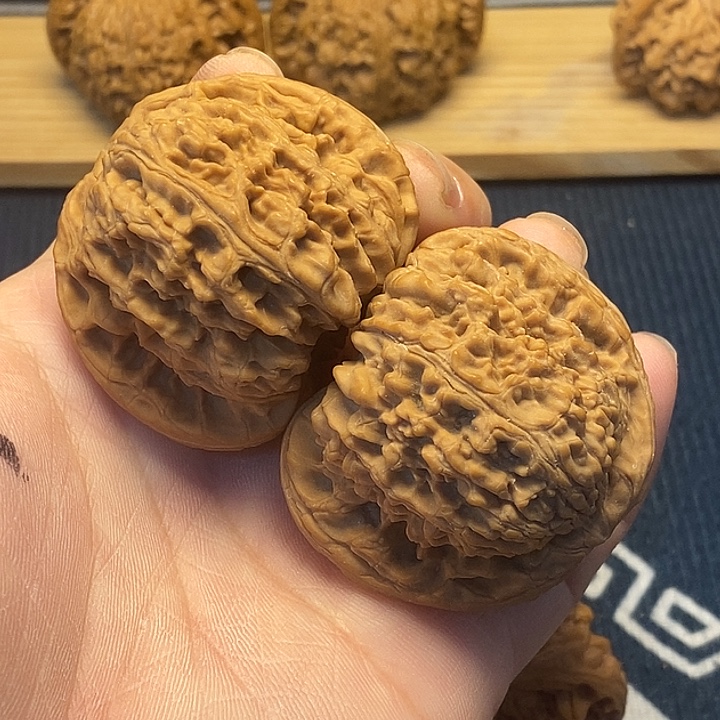 往***风核桃47南疆石福利核桃