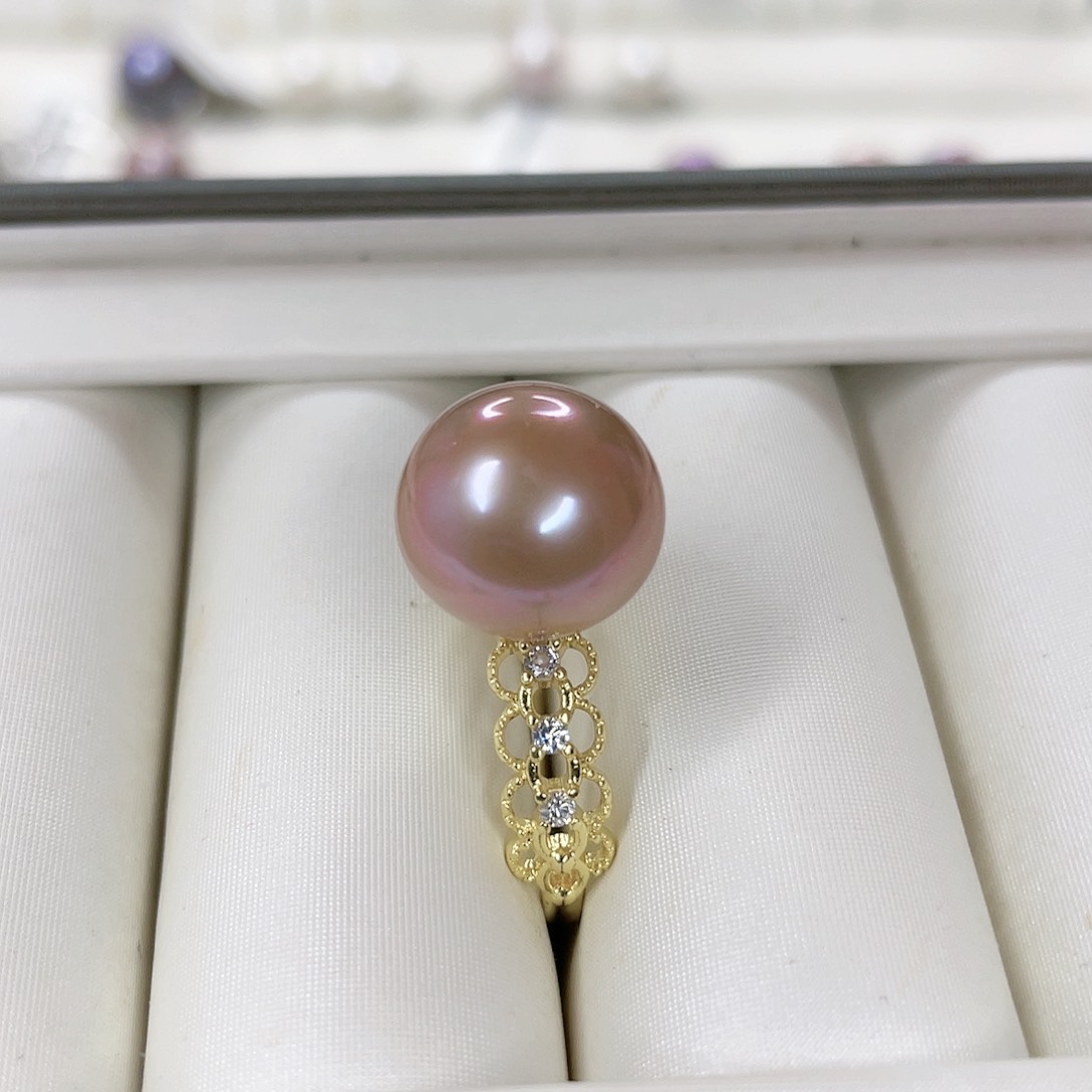 淡水珍珠吊坠(赠链)未镶嵌