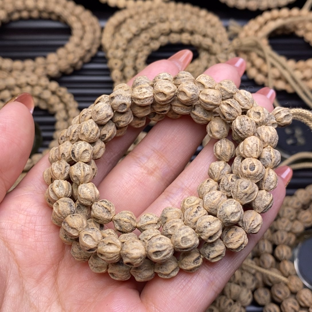 柏香籽/百香籽吊坠R*帝