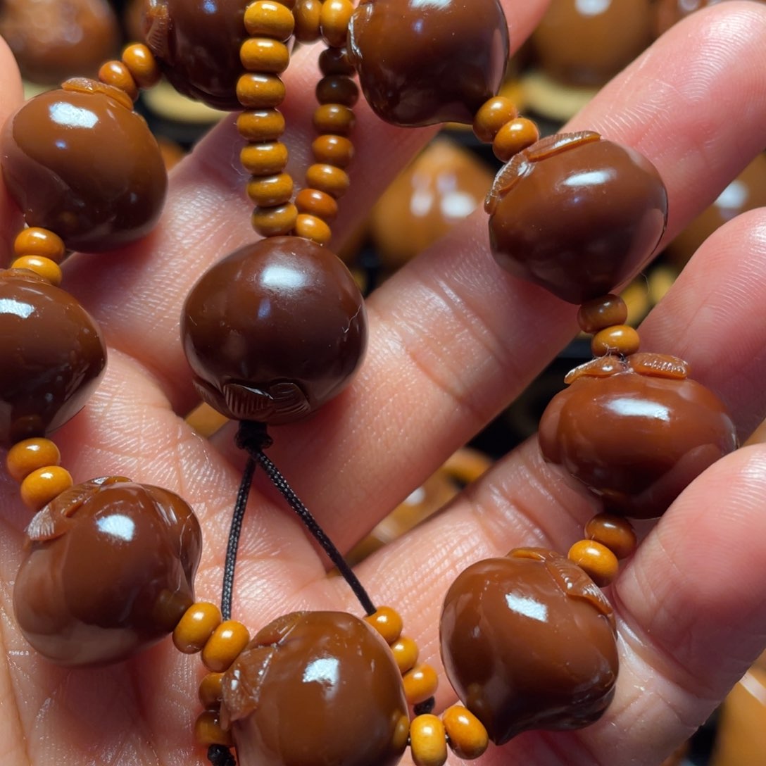 橄榄核手串/手链海**?桃，一条，小