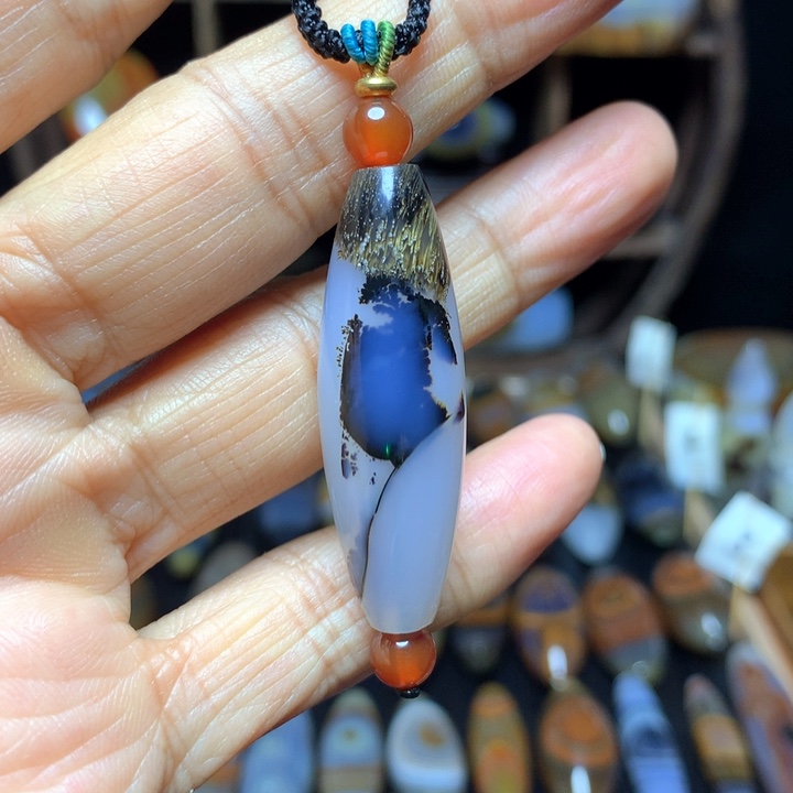 未镶嵌颈饰玛瑙/玉髓蜜*