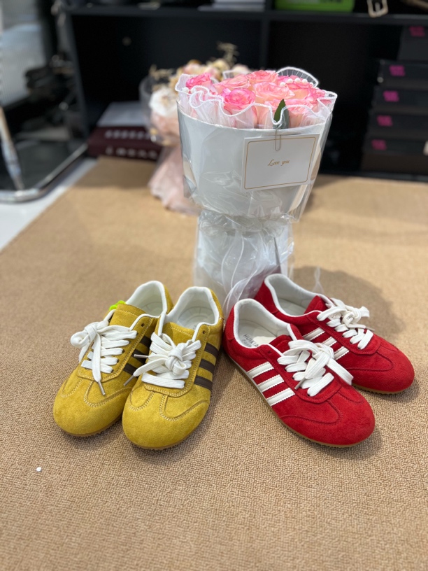 平跟德训鞋单鞋鞋子时尚薄款早秋平底胶粘透气板鞋