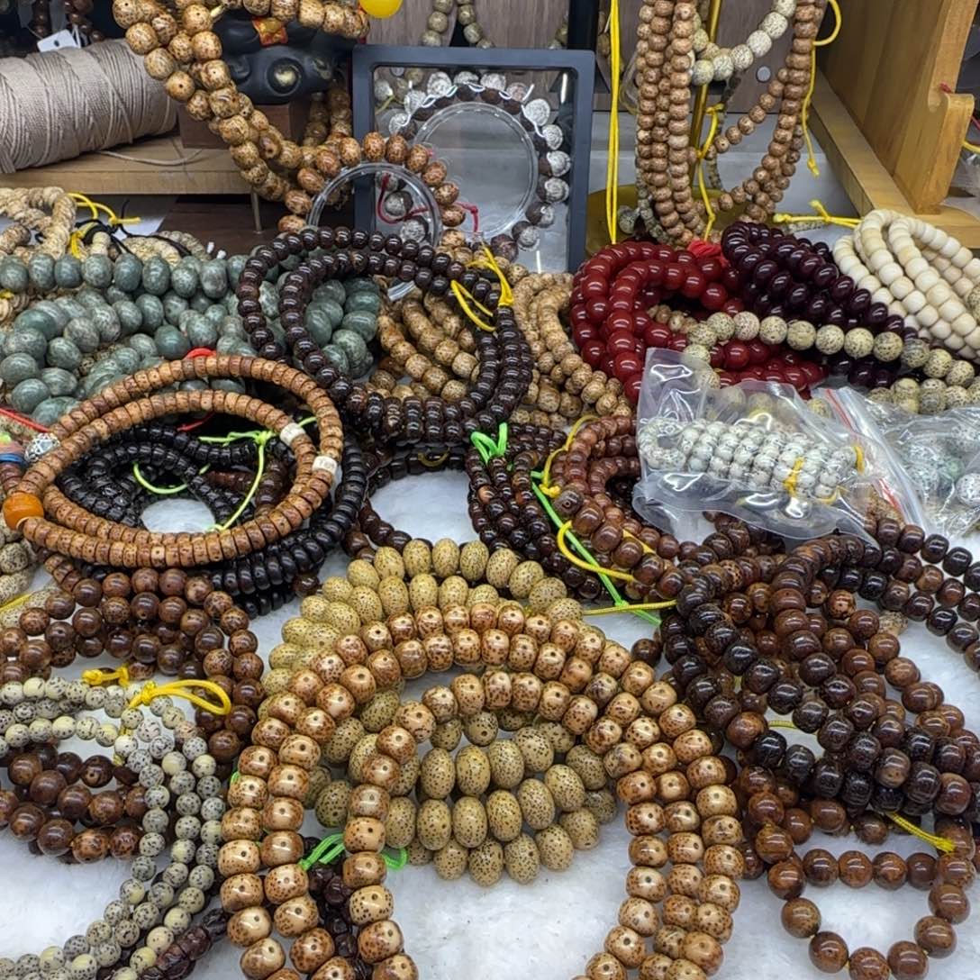 豬****吊坠星月菩提10*9脖挂正月