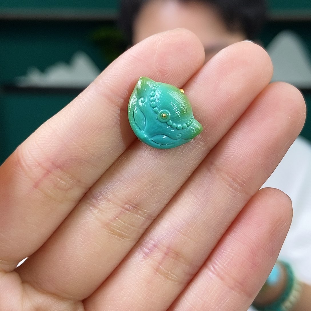 未镶嵌绿松石珠宝奇石