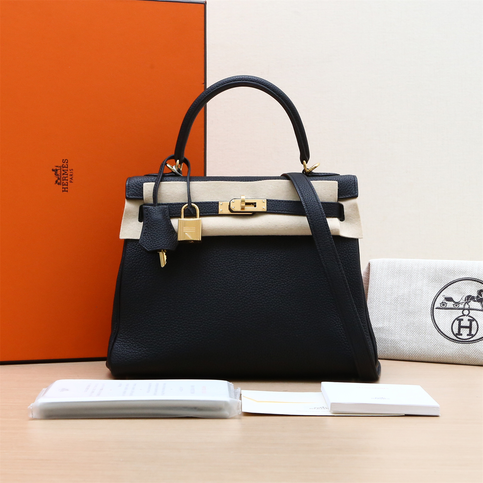 99新 Hermes/爱马仕 活动【小花Han】Kelly 25 黑色Tg皮Z刻金扣包