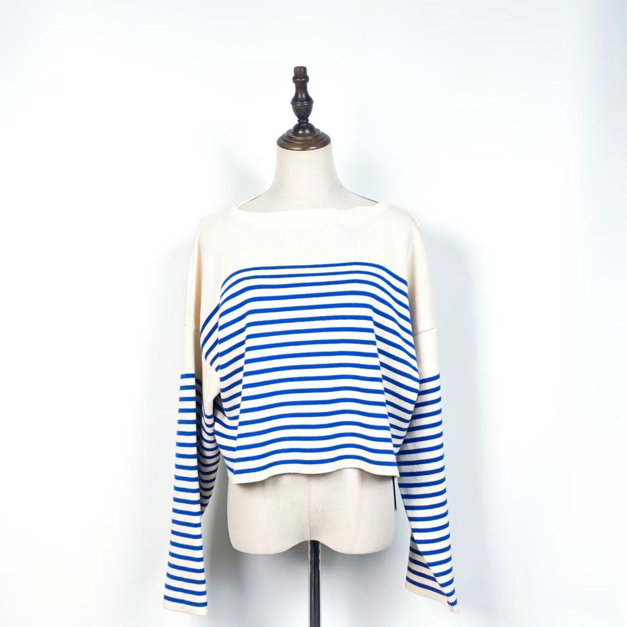 99新 Celine/思琳  海囤K/思琳上衣/M码/lz79534