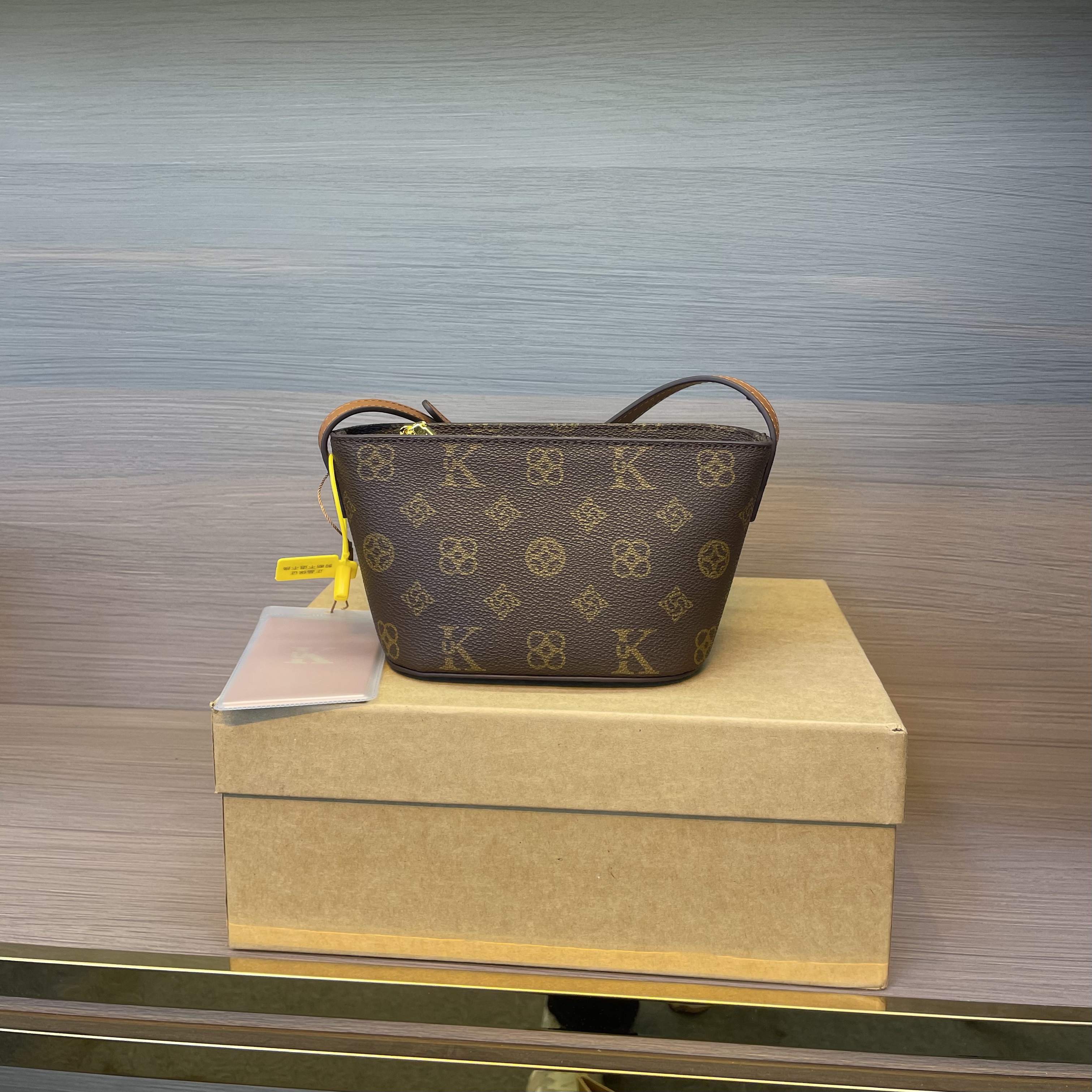 2025春夏新款元宝包单肩斜挎时尚手机包