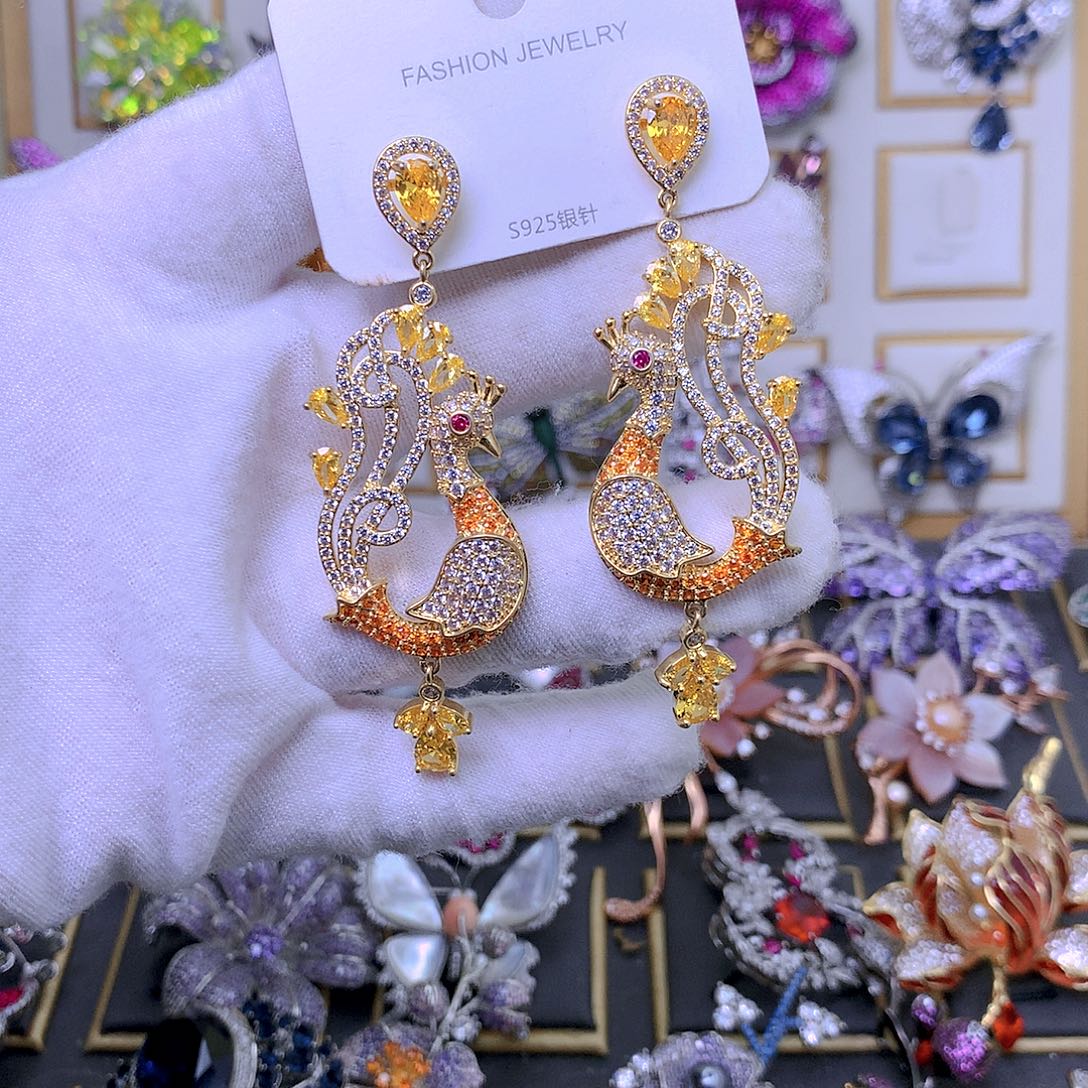 合成立方氧化锆铜