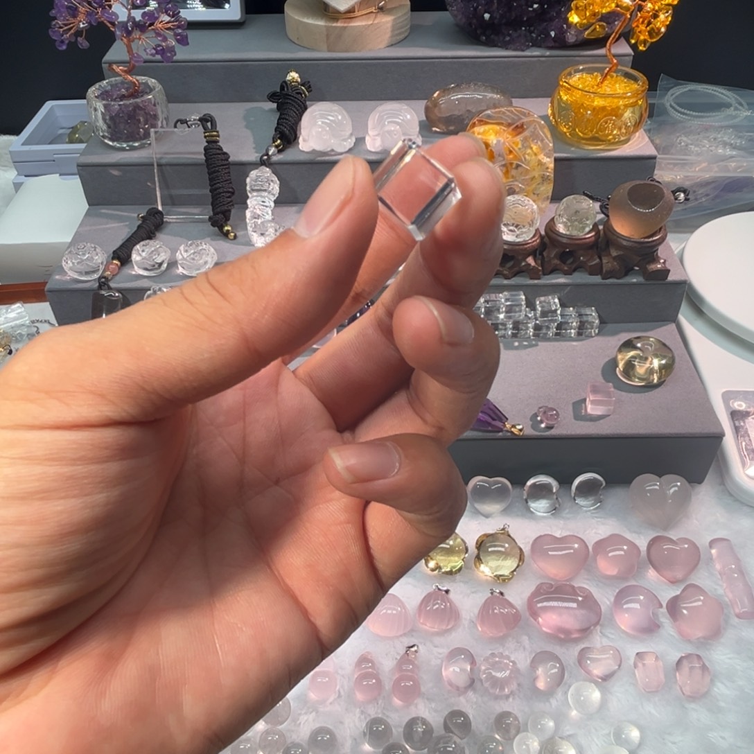 水晶未镶嵌摆件白水晶手工方糖通孔