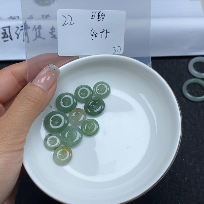 【闪购商品】翡翠颈饰未镶嵌可*
