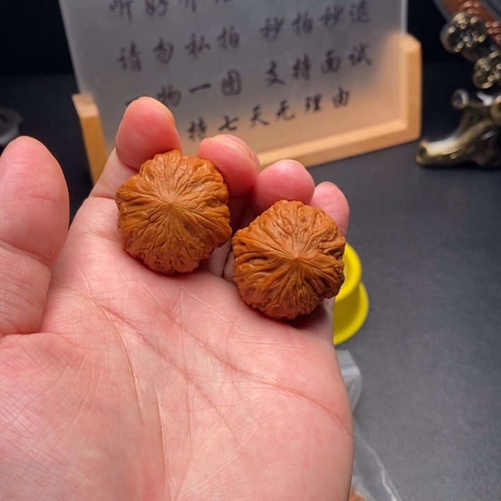 文玩核桃吊坠铁锤妹妹32尺