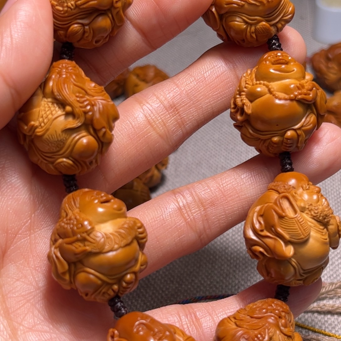 谢***谢橄榄核吊坠群仙祝寿不包邮