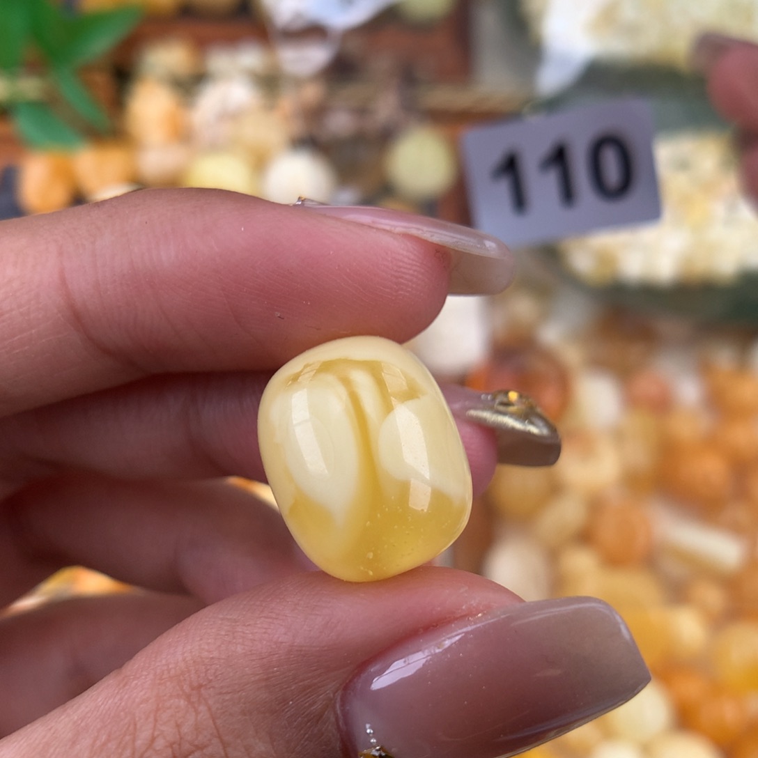 琥珀珠宝奇石未镶嵌13.4×16.3