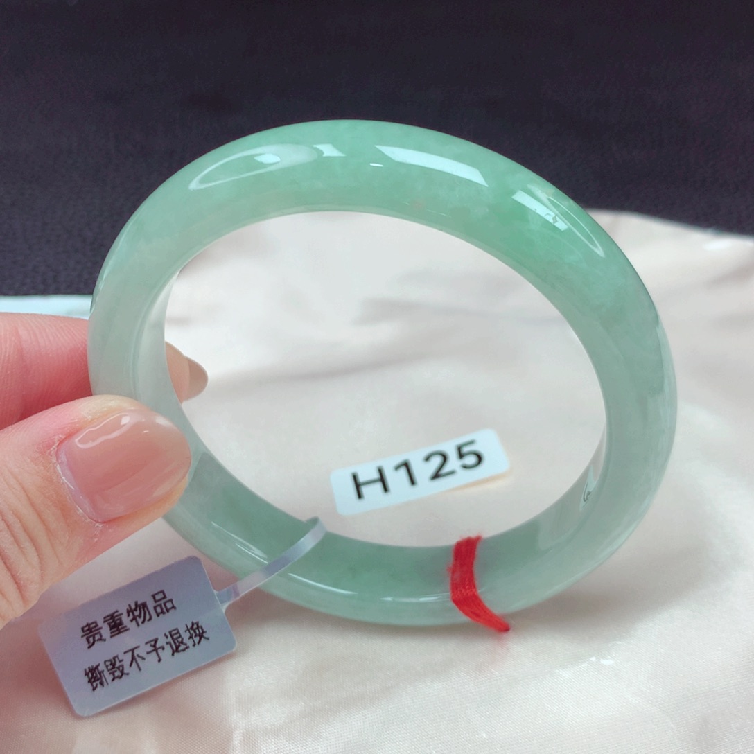 翡翠手镯未镶嵌手镯88