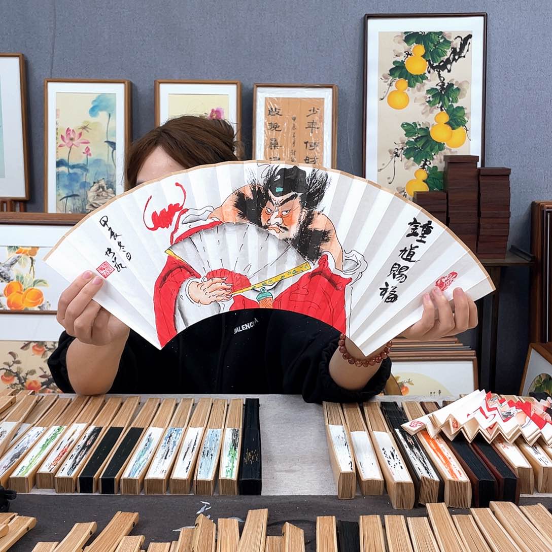 国画95寸玉竹-纯手绘-文玩扇骨（默认粘好）