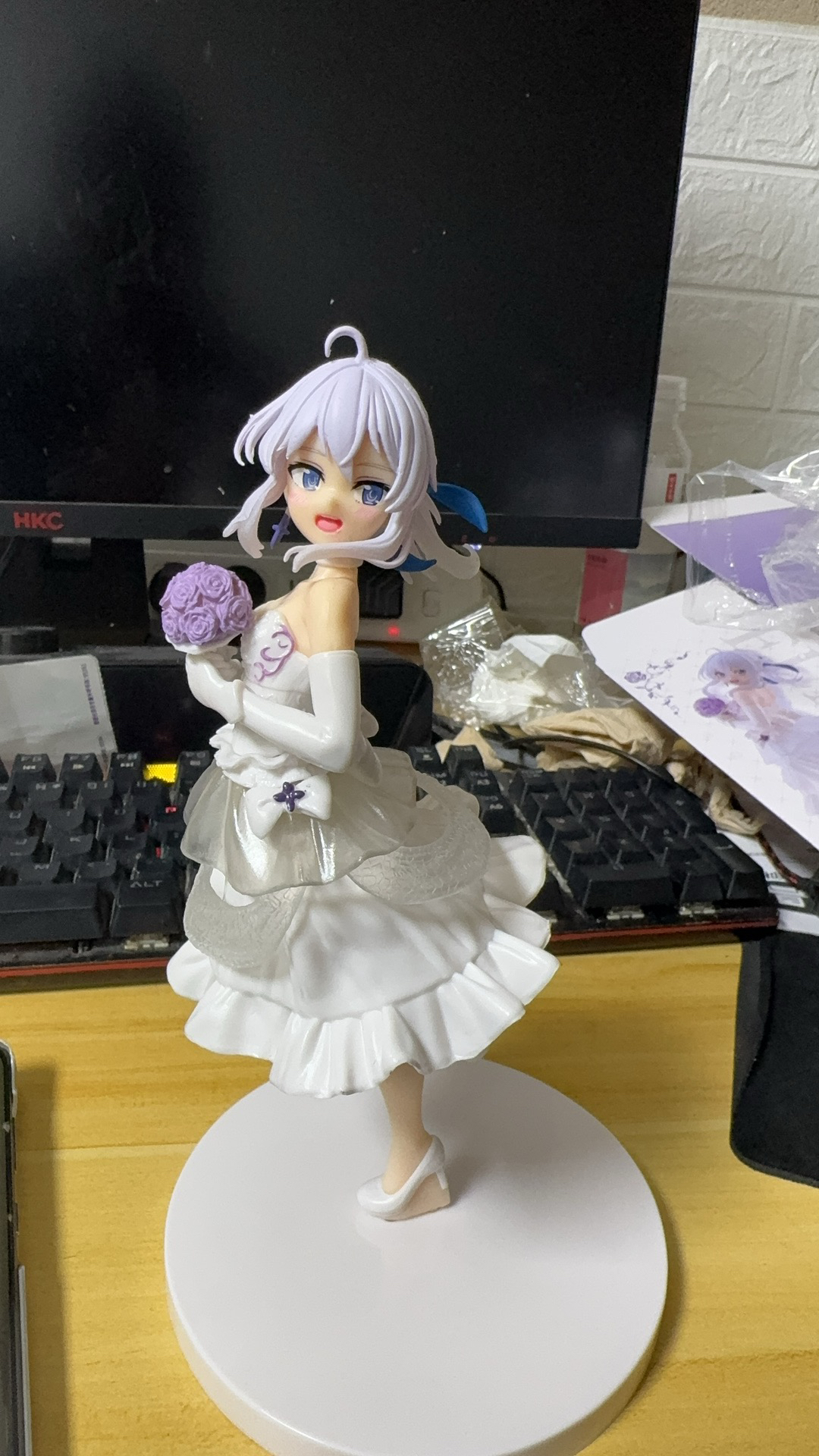 魔女之旅伊蕾娜婚纱捧花礼服二次元景品手办