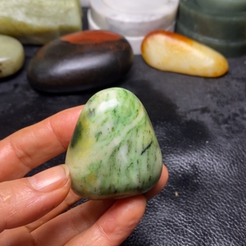 和田玉珠宝奇石未镶嵌