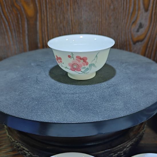 纯清石子压手杯一只