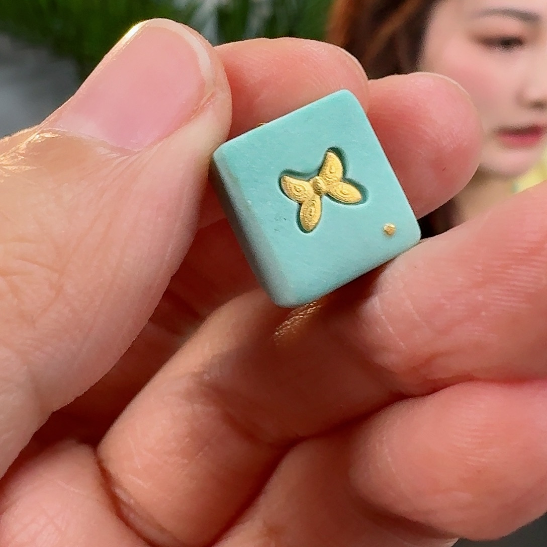 绿松石珠宝奇石未镶嵌