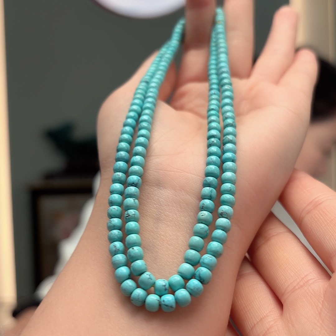 绿松石未镶嵌颈饰