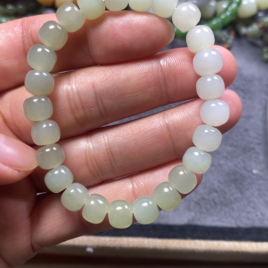 和田玉手链未镶嵌