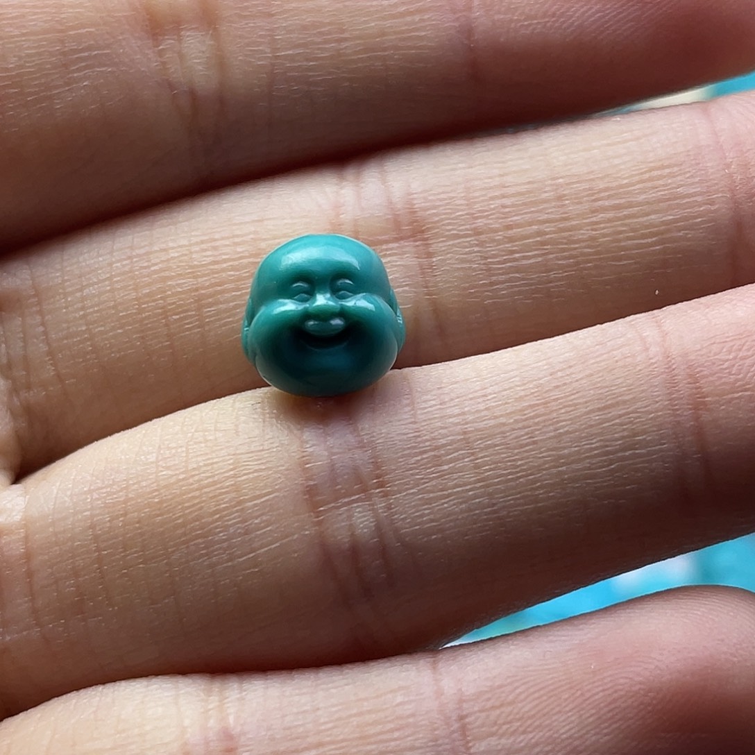 绿松石未镶嵌颈饰