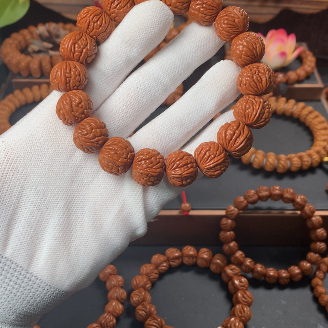 桃核吊坠在***…18荔枝单圈