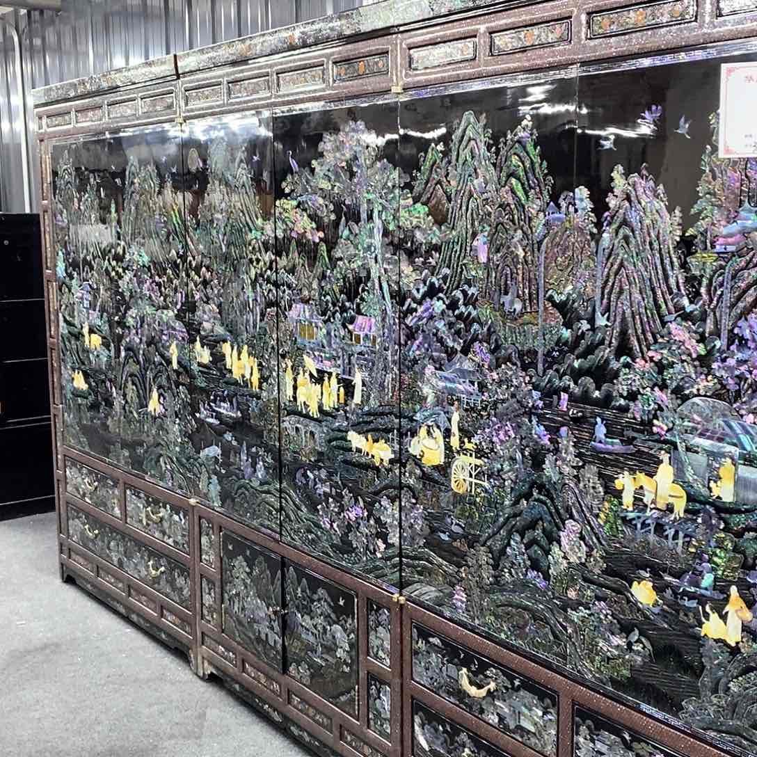 紫檀木类端景台红木家具有限公司