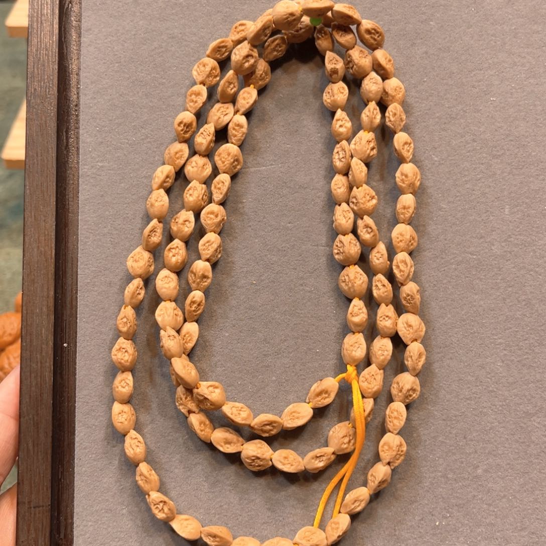 是***～文玩核桃把件小鬼脸脖挂