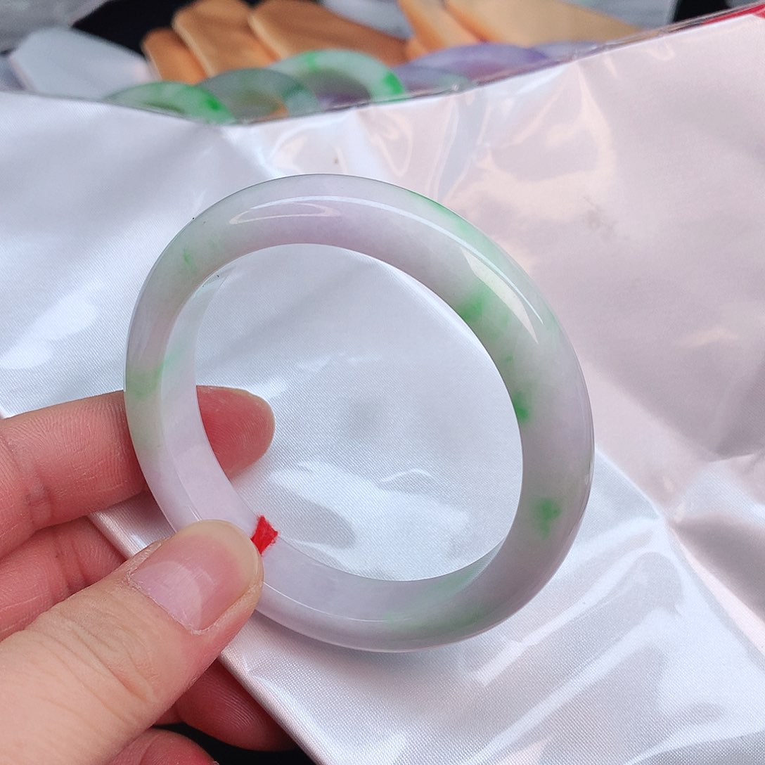 翡翠手镯未镶嵌8412,??????