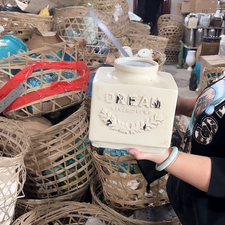 瓶高度20厘米口径9厘米微瑕捡漏