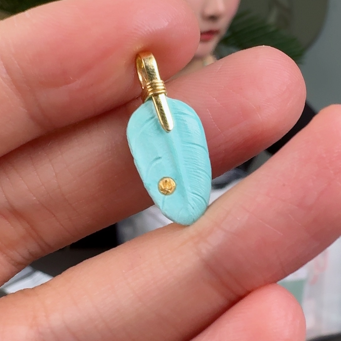 绿松石珠宝奇石18K金镶嵌