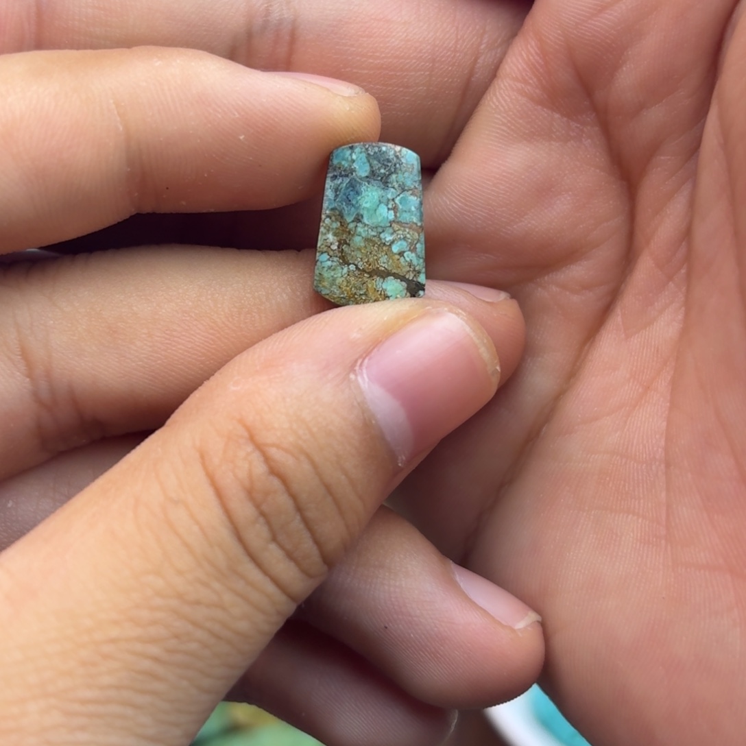 南红玛瑙未镶嵌绿松石