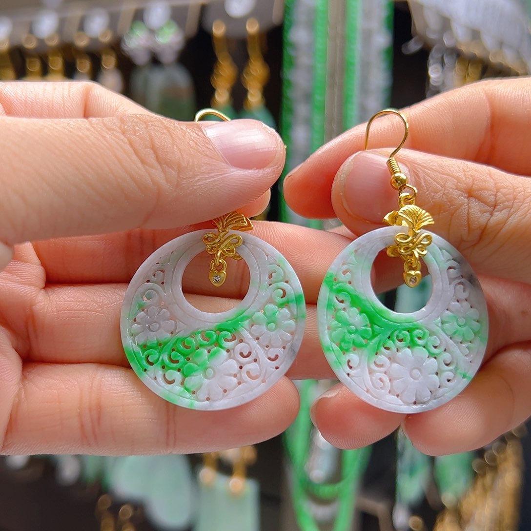 未镶嵌翡翠耳饰咪**条