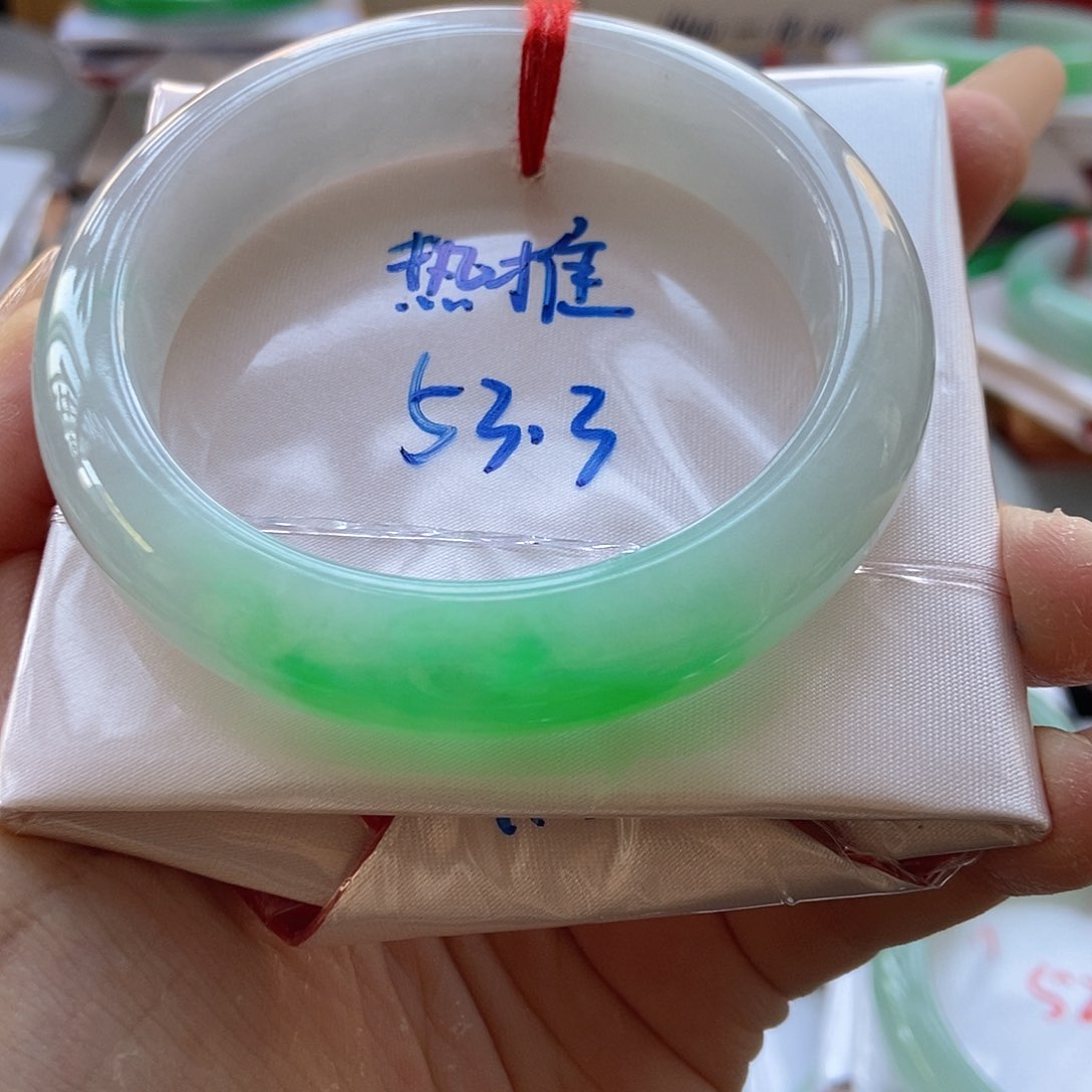 未镶嵌手镯翡翠20号