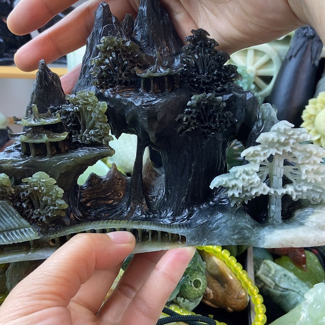李***蛇纹石玉未镶嵌手把