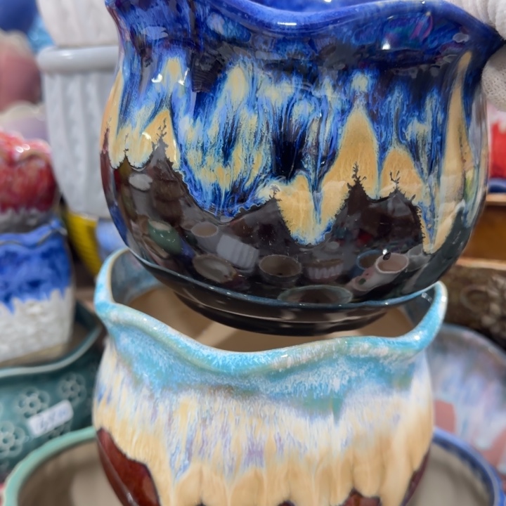 凑9块包邮，有孔，陶瓷花盆