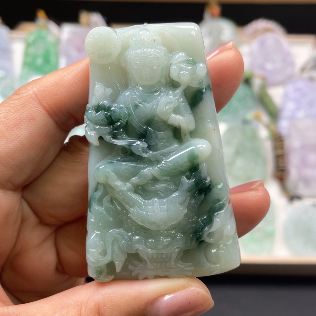 翡翠吊坠(不含链)未镶嵌