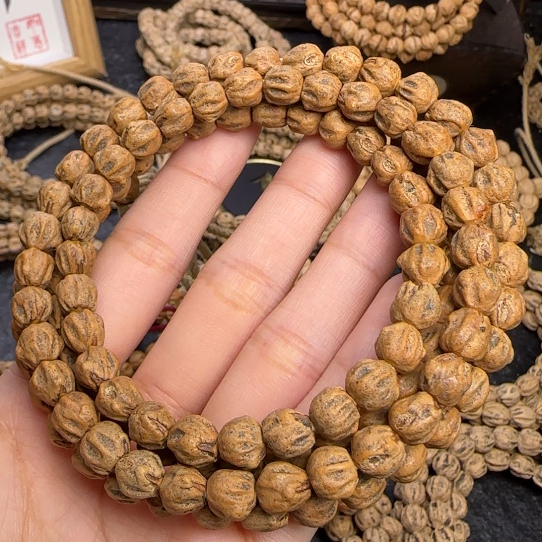 柏香籽/百香籽吊坠