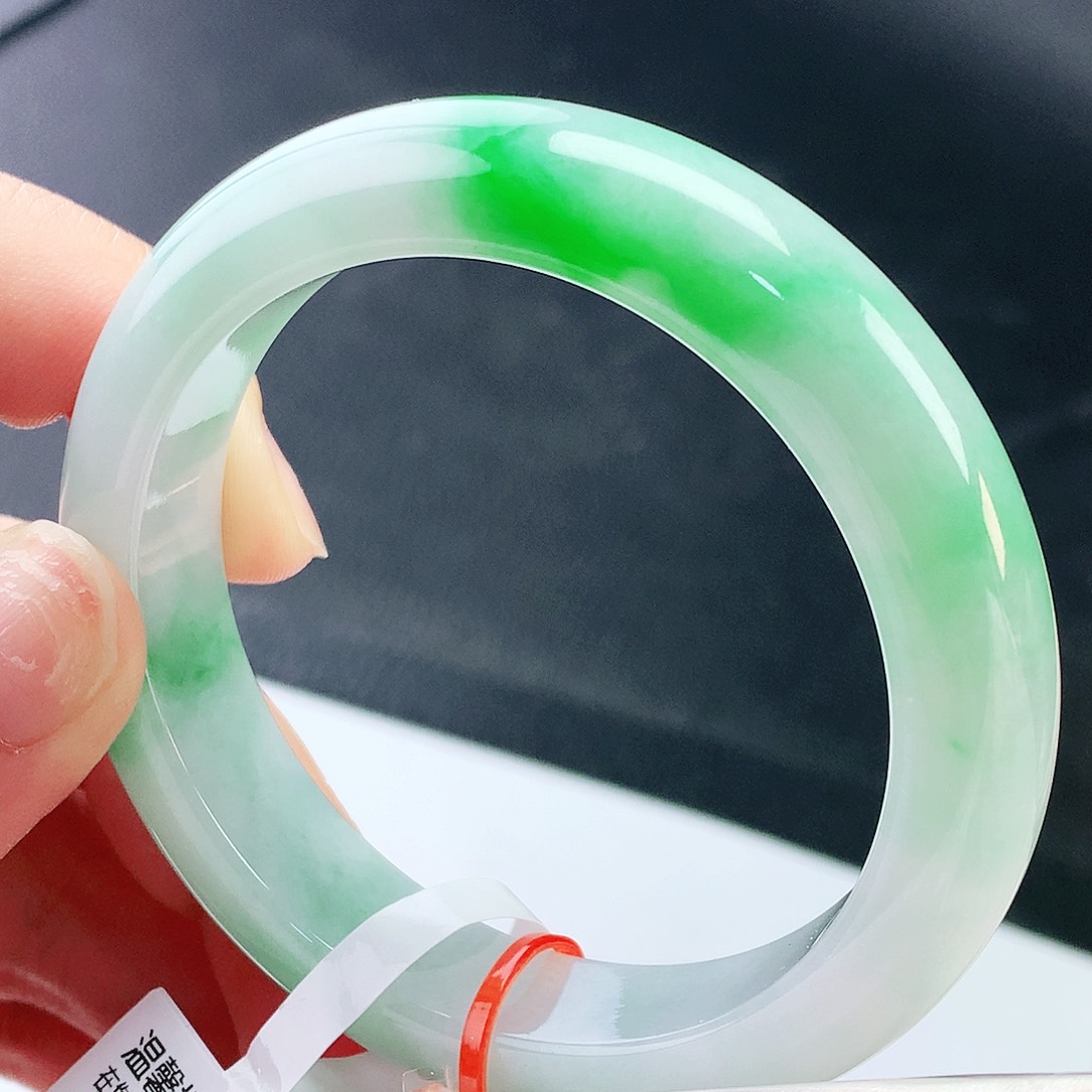 未镶嵌手镯翡翠54圈