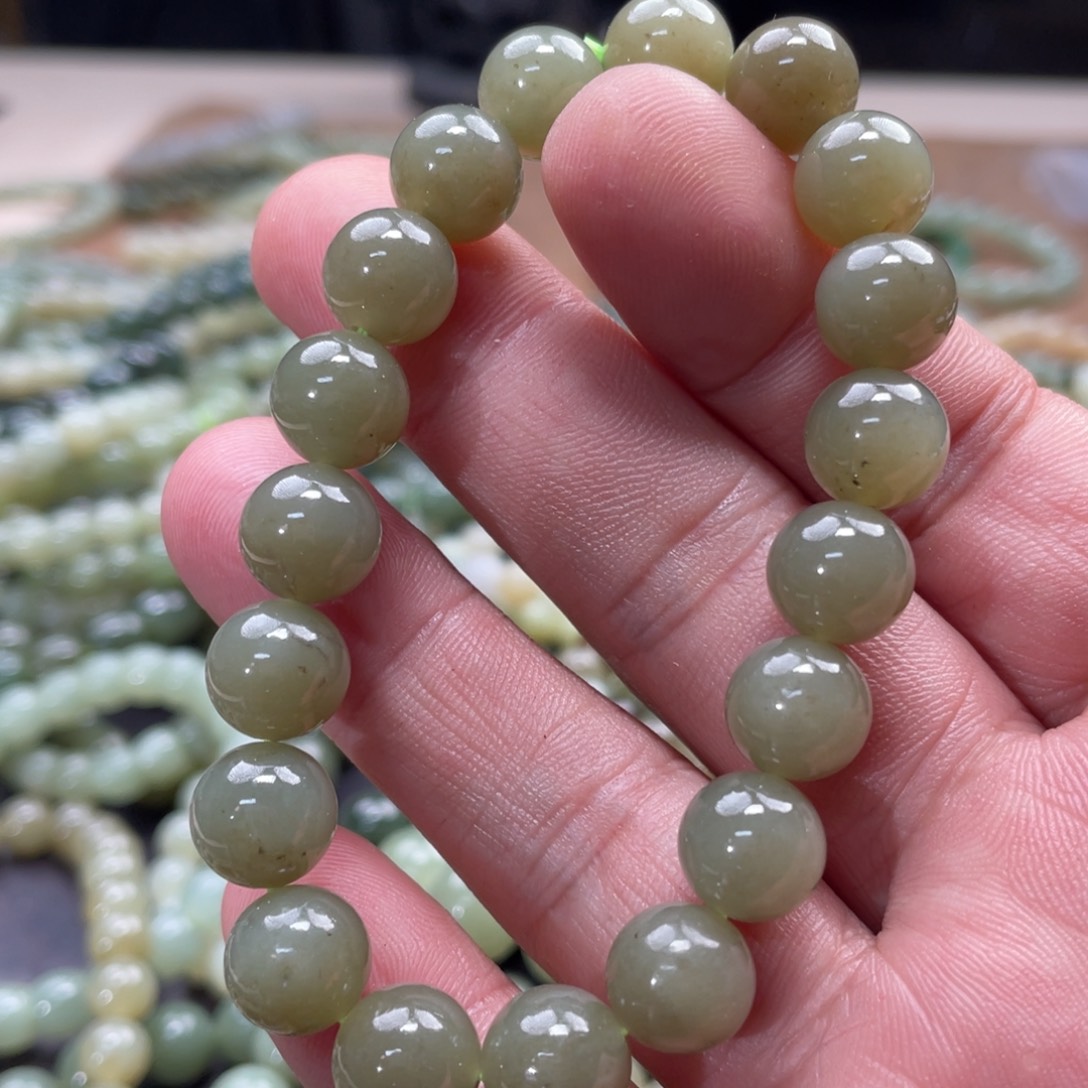 和田玉手链未镶嵌