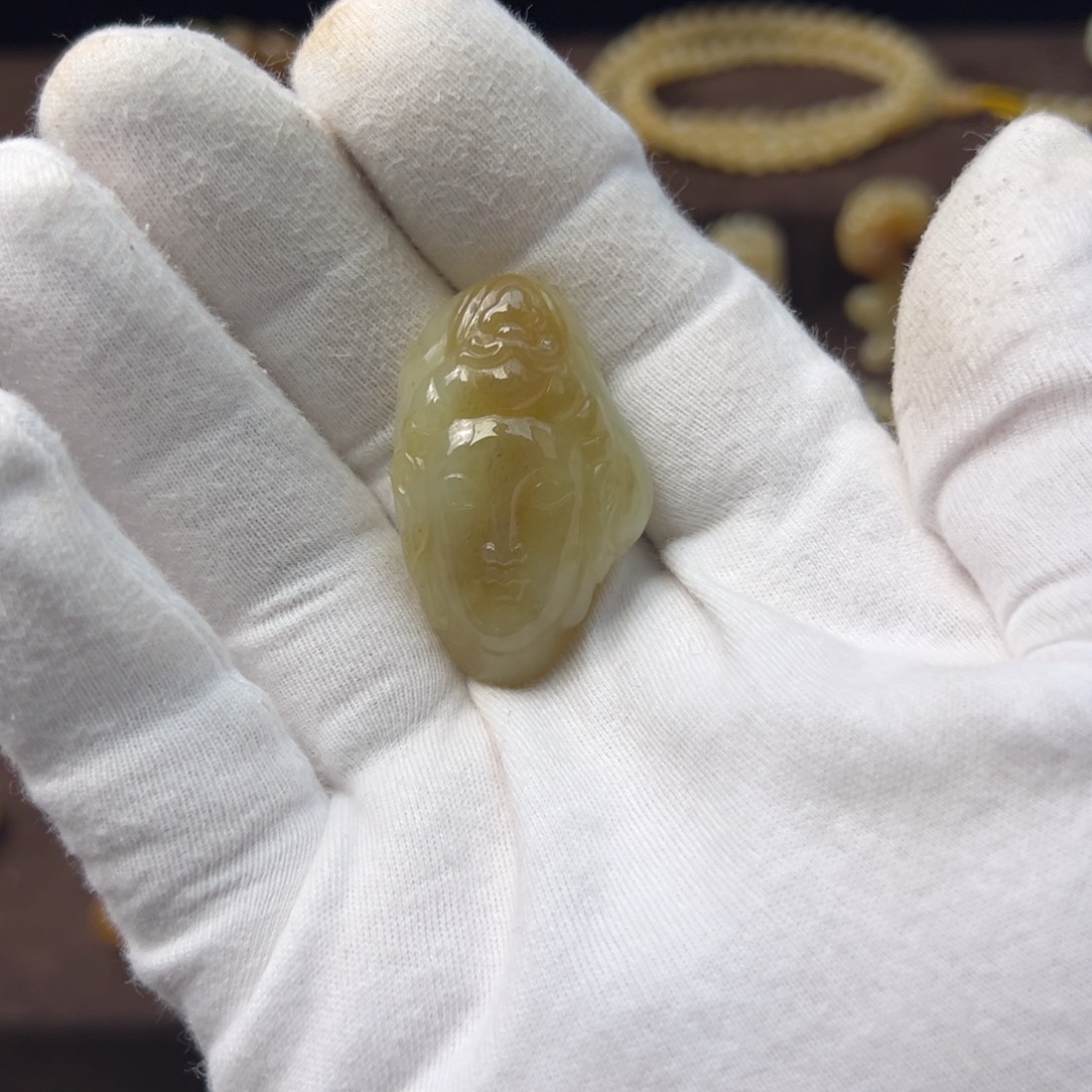 和田玉（糖玉）未镶嵌颈饰