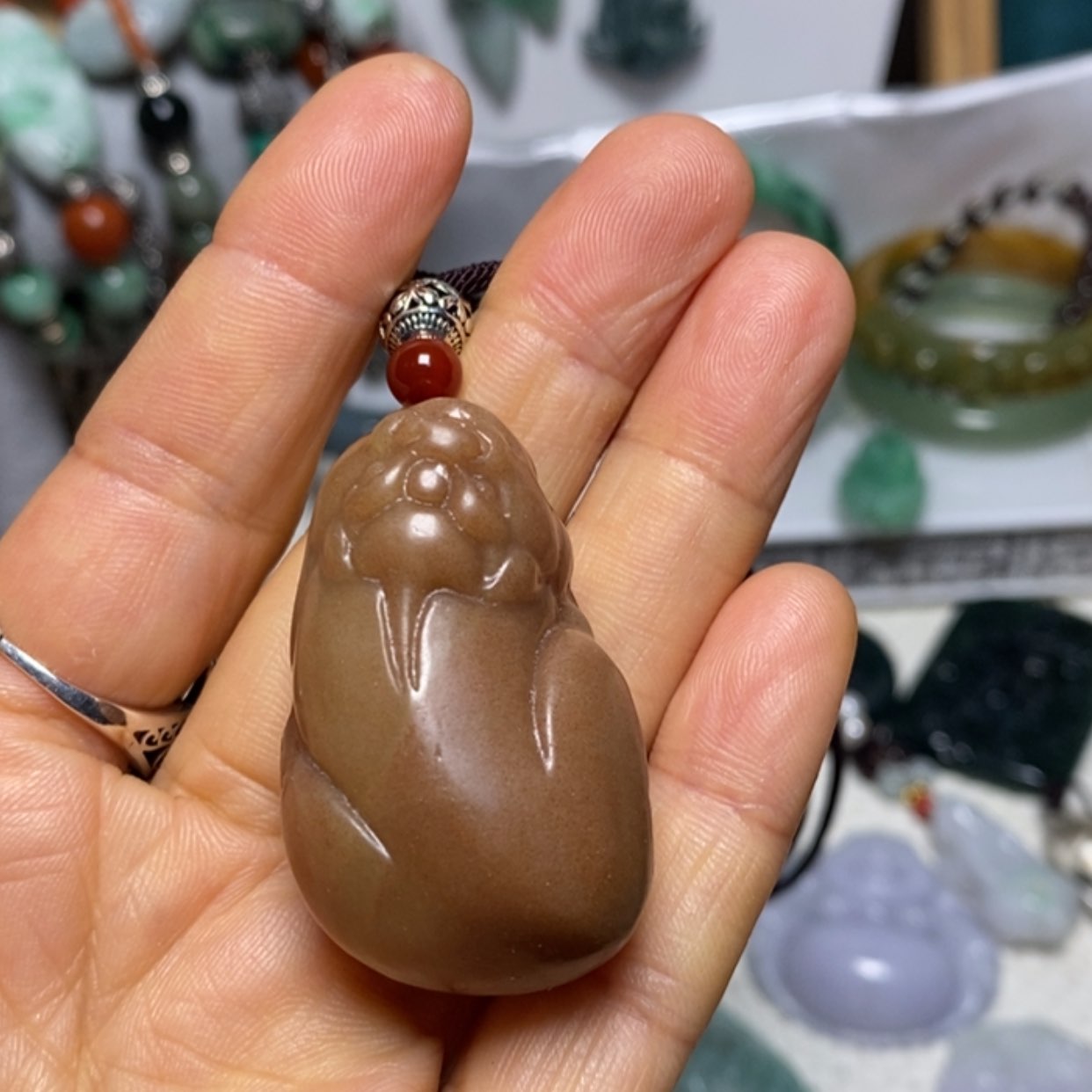 【闪购商品】翡翠吊坠(赠链)未镶嵌