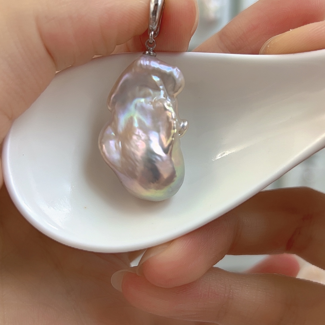 颈饰银S925镶嵌淡水珍珠