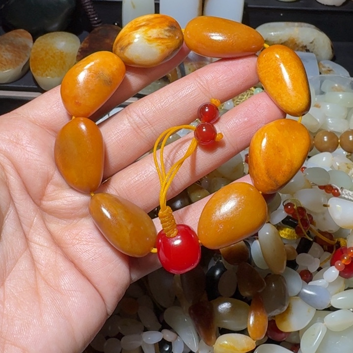 和田玉未镶嵌手链