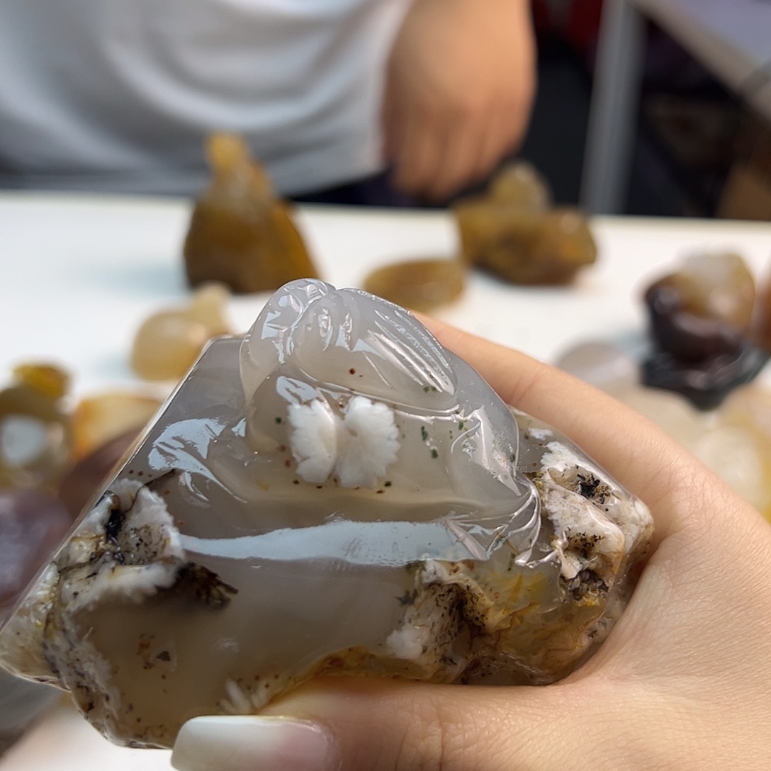 玛瑙/玉髓未镶嵌颈饰